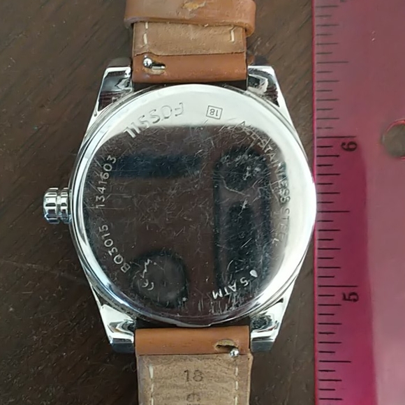 Fossil Women's Leather  Watch - Picture 5 of 5